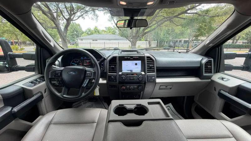 2022 Ford F-350 Platinum