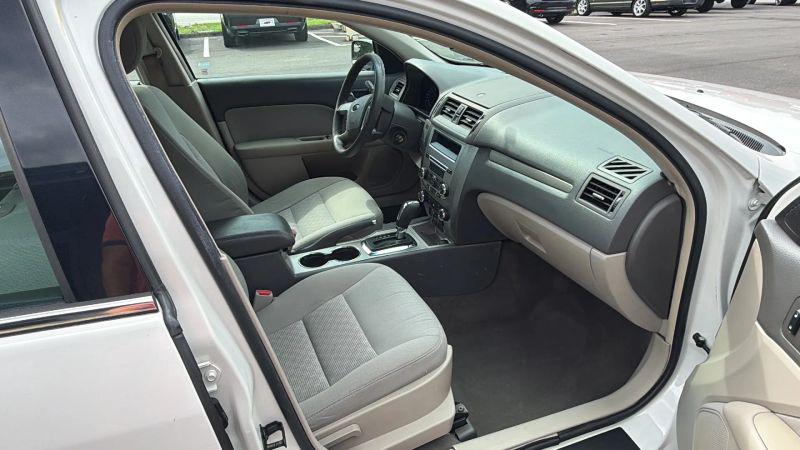 2011 Ford Fusion SE