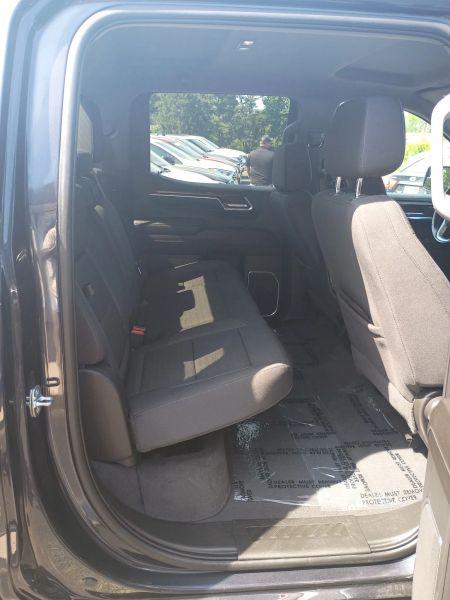 2023 GMC Sierra 1500 4WD Crew Cab Short Box Elevation with 3SB