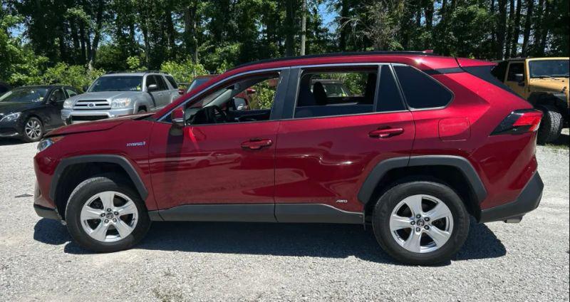 2019 Toyota RAV4 Hybrid XLE