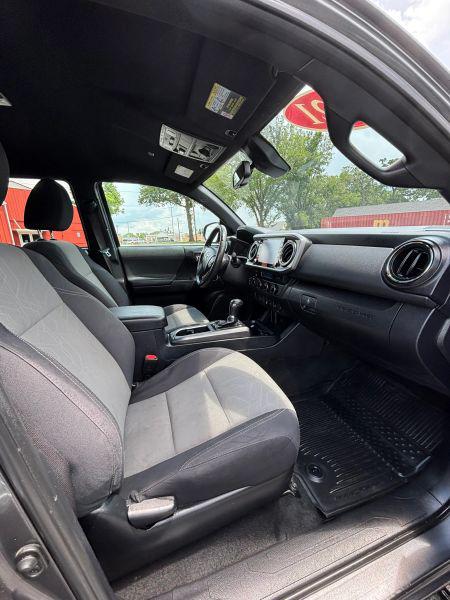 2021 Toyota Tacoma TRD Off-Road