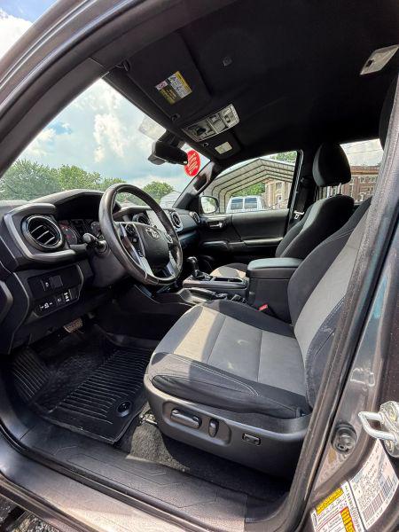 2021 Toyota Tacoma TRD Off-Road
