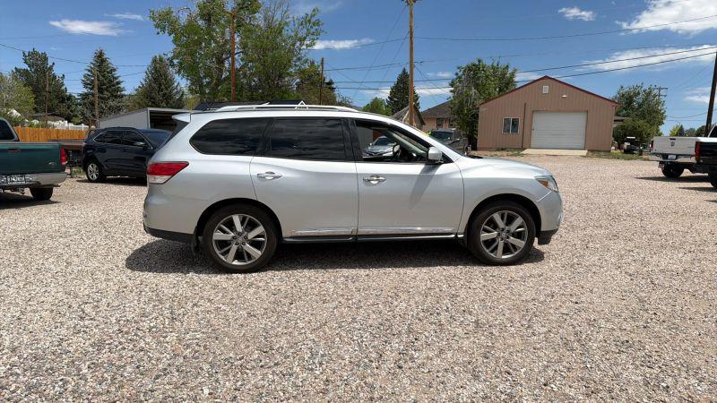 2014 Nissan Pathfinder Platinum