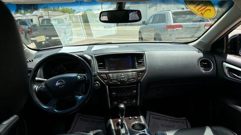 2014 Nissan Pathfinder Platinum