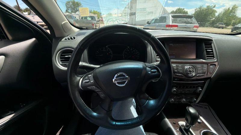 2014 Nissan Pathfinder Platinum