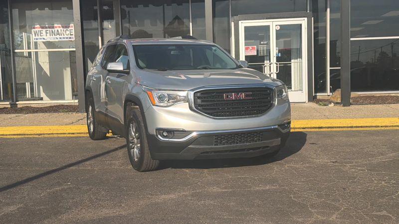 2018 GMC Acadia SLE-2