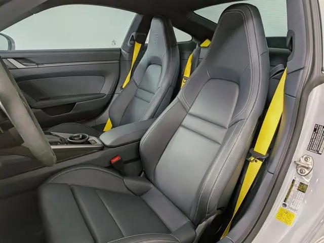 2025 Porsche 911 Carrera T