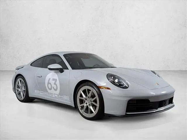 2025 Porsche 911 Carrera T