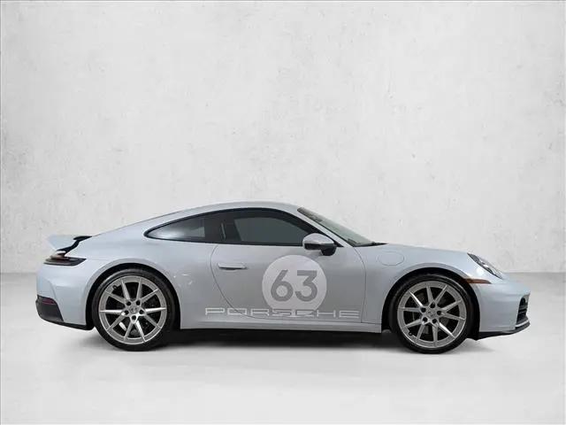 2025 Porsche 911 Carrera T