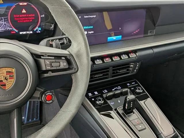 2025 Porsche 911 Carrera T