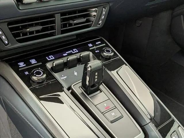 2025 Porsche 911 Carrera T