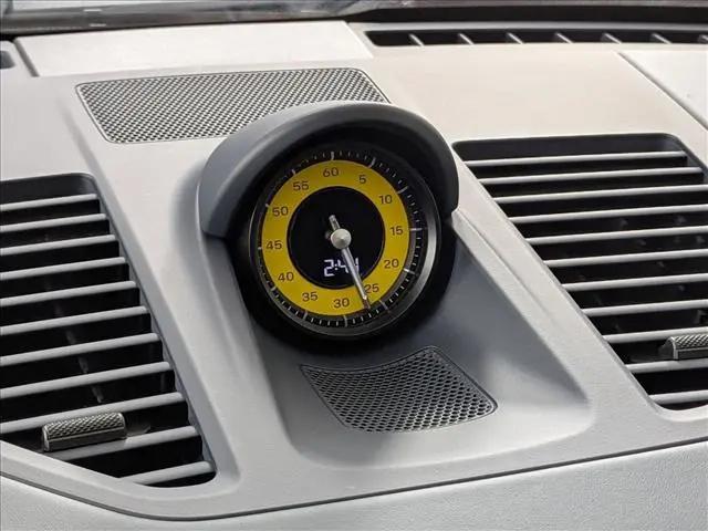 2025 Porsche 911 Carrera T
