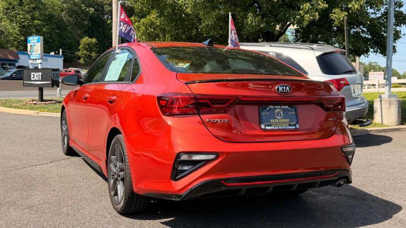 2021 Kia Forte GT-Line