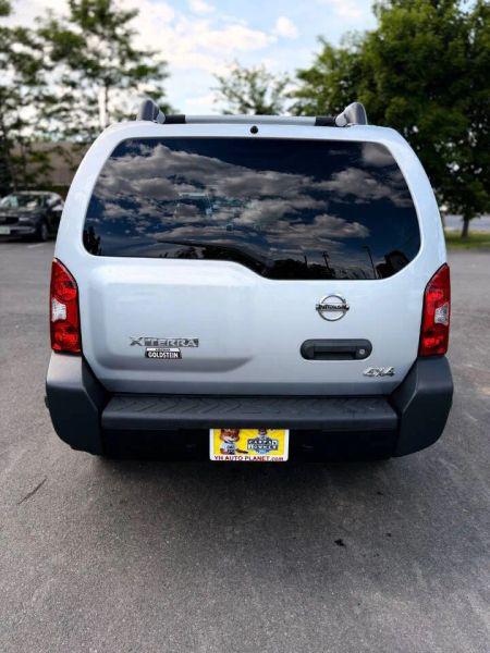 2010 Nissan Xterra S