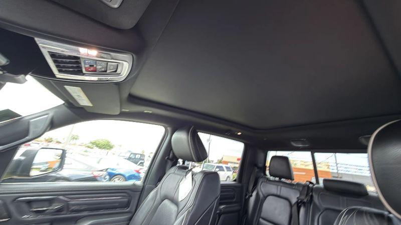 2022 Ram 1500 Limited Crew Cab 4x2 5'7" Box