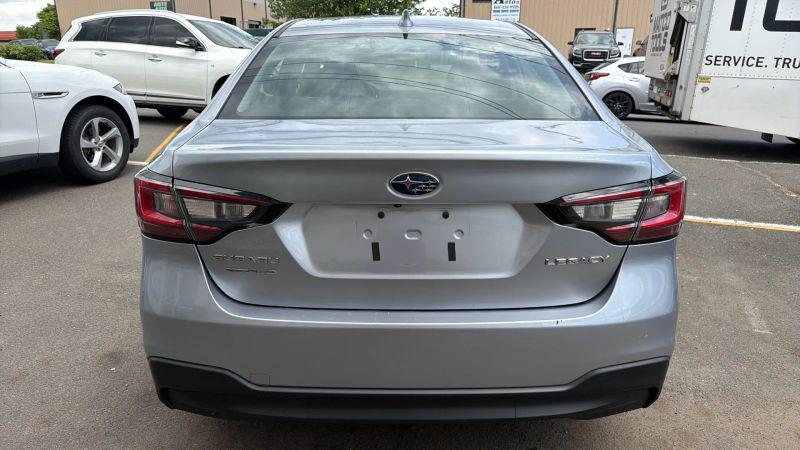 2022 Subaru Legacy Base