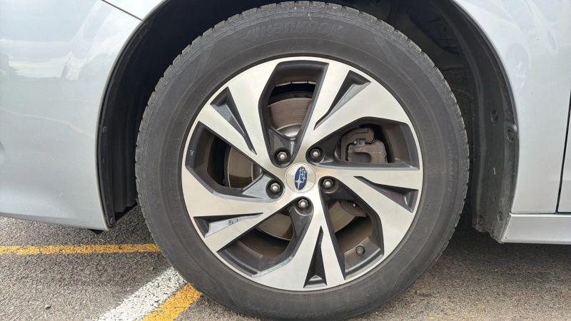2022 Subaru Legacy Base
