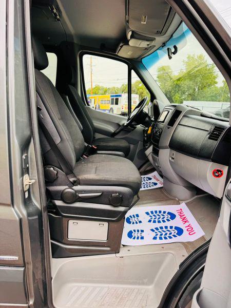 2015 Mercedes-Benz Sprinter 2500 Normal Roof