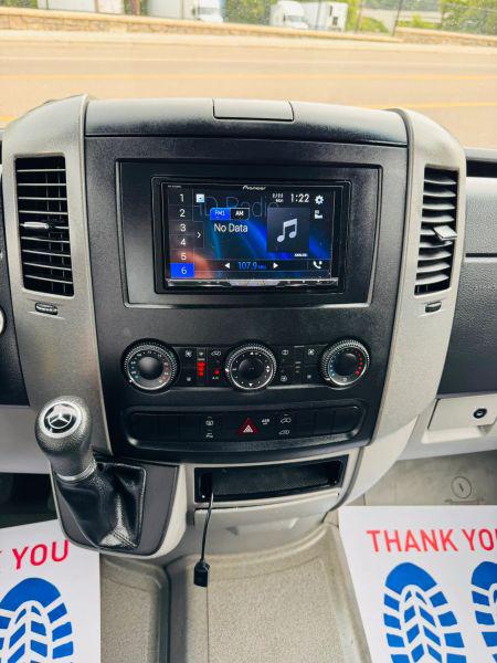 2015 Mercedes-Benz Sprinter 2500 Normal Roof