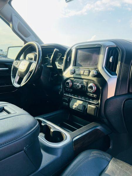 2021 GMC Sierra 1500 4WD Crew Cab Short Box SLT