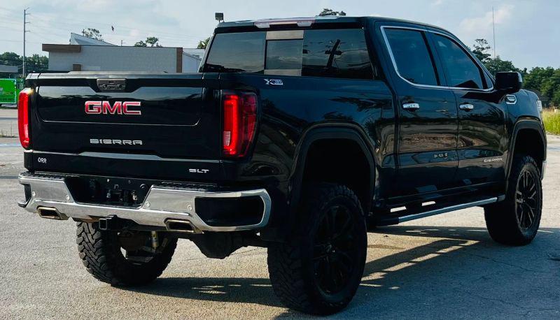 2021 GMC Sierra 1500 4WD Crew Cab Short Box SLT