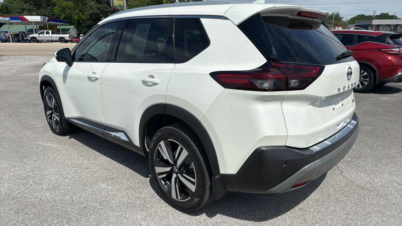 2021 Nissan Rogue SL FWD