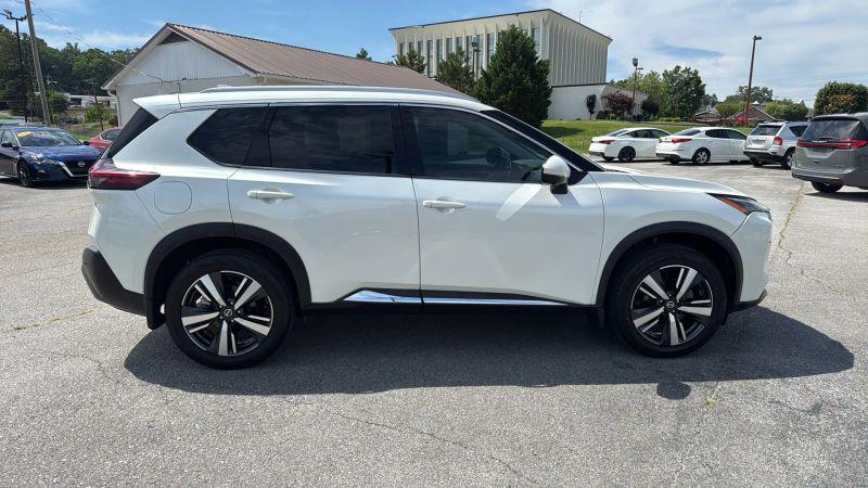 2021 Nissan Rogue SL FWD