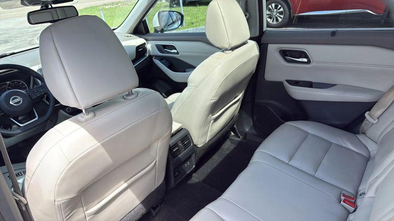 2021 Nissan Rogue SL FWD
