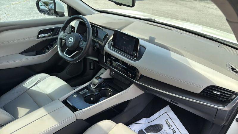 2021 Nissan Rogue SL FWD