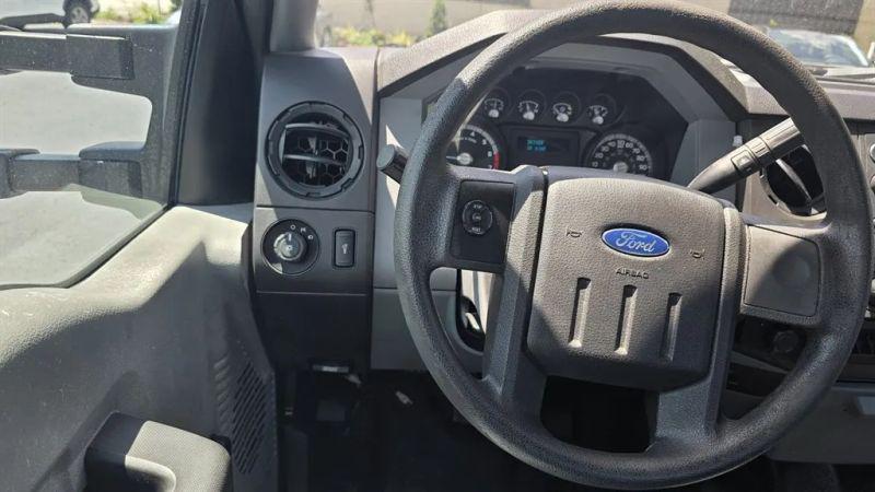 2015 Ford F-350 XL