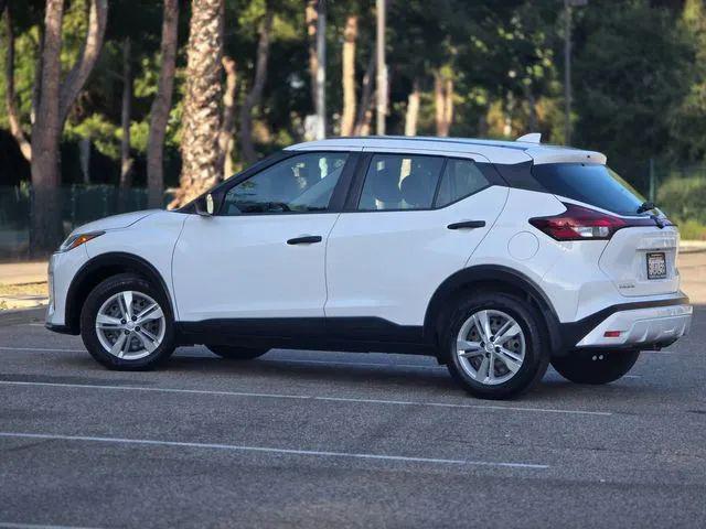 2023 Nissan Kicks S Xtronic CVT
