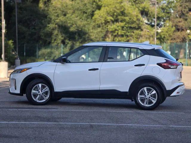 2023 Nissan Kicks S Xtronic CVT