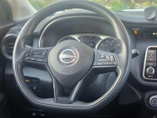 2023 Nissan Kicks S Xtronic CVT