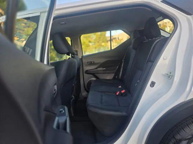 2023 Nissan Kicks S Xtronic CVT