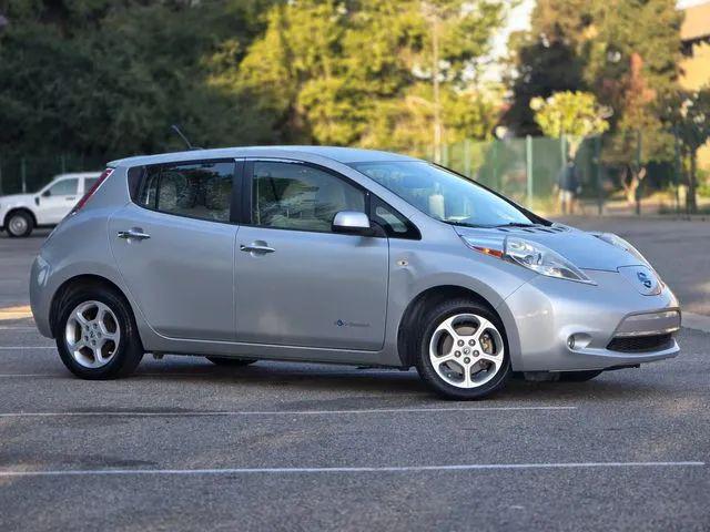 2012 Nissan LEAF SL