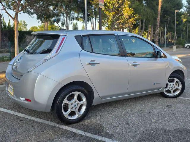 2012 Nissan LEAF SL