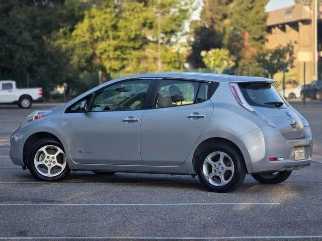 2012 Nissan LEAF SL