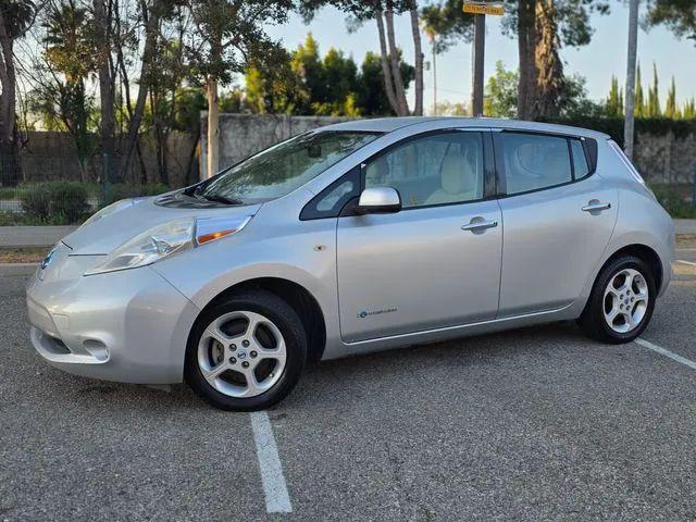 2012 Nissan LEAF SL