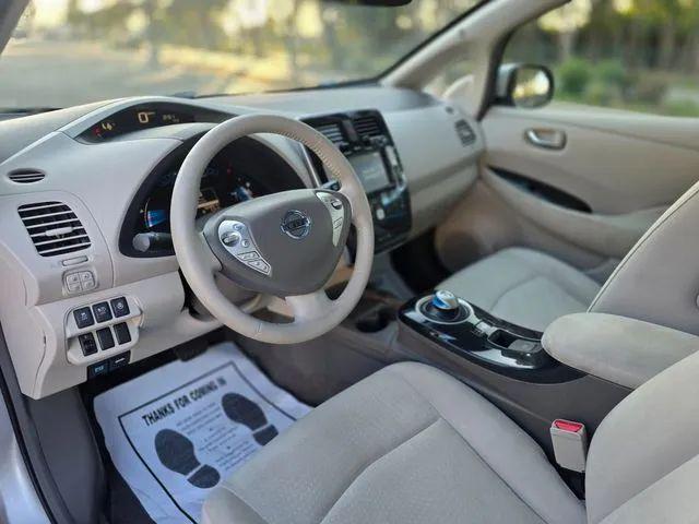 2012 Nissan LEAF SL
