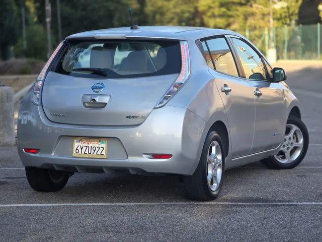 2012 Nissan LEAF SL