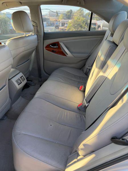 2009 Toyota Camry SE V6