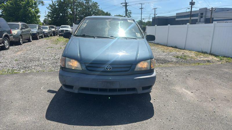 2002 Toyota Sienna CE for sale in Hasbrouck Heights, NJ