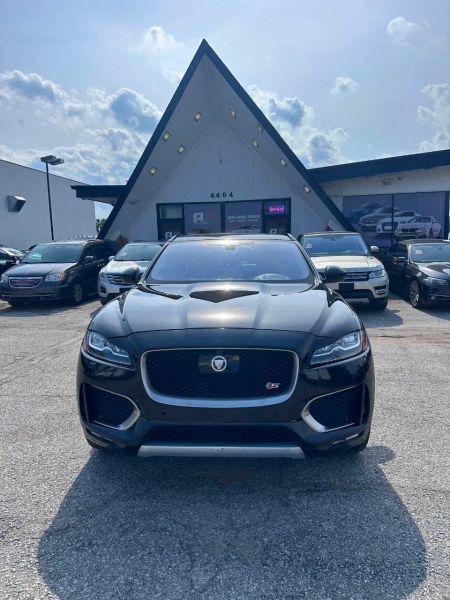 2019 Jaguar F-PACE S
