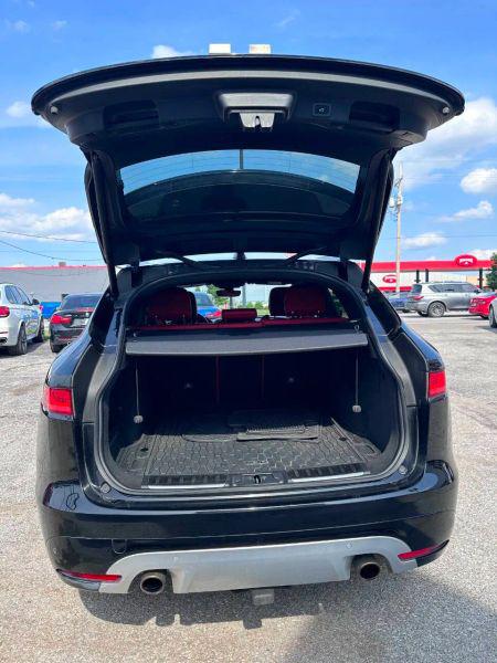 2019 Jaguar F-PACE S
