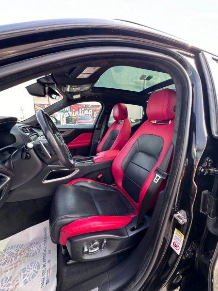 2019 Jaguar F-PACE S