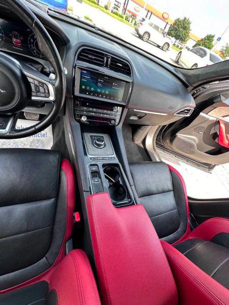 2019 Jaguar F-PACE S