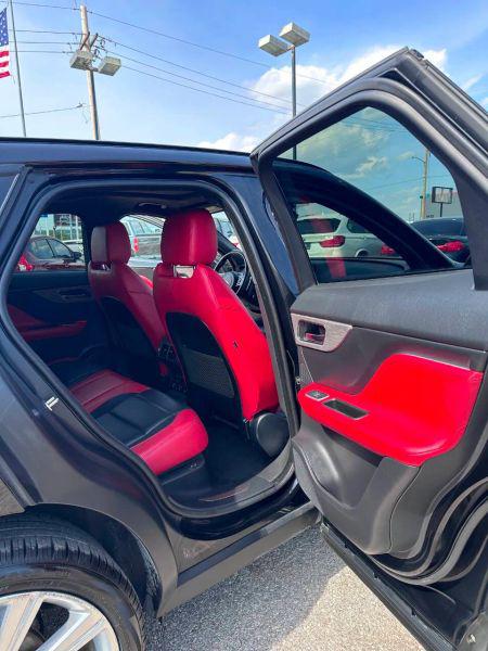 2019 Jaguar F-PACE S