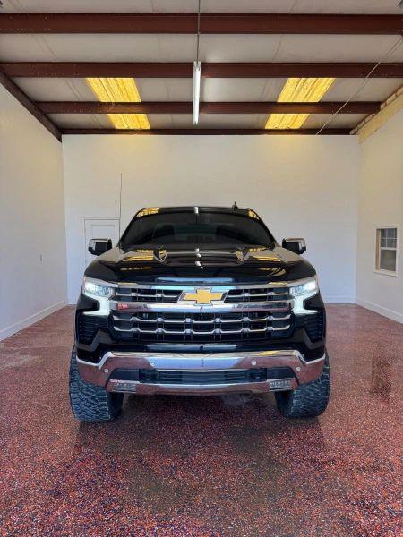 2022 Chevrolet Silverado 1500 4WD Crew Cab Short Bed LTZ