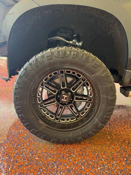 2022 Chevrolet Silverado 1500 4WD Crew Cab Short Bed LTZ