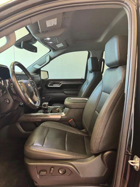 2022 Chevrolet Silverado 1500 4WD Crew Cab Short Bed LTZ